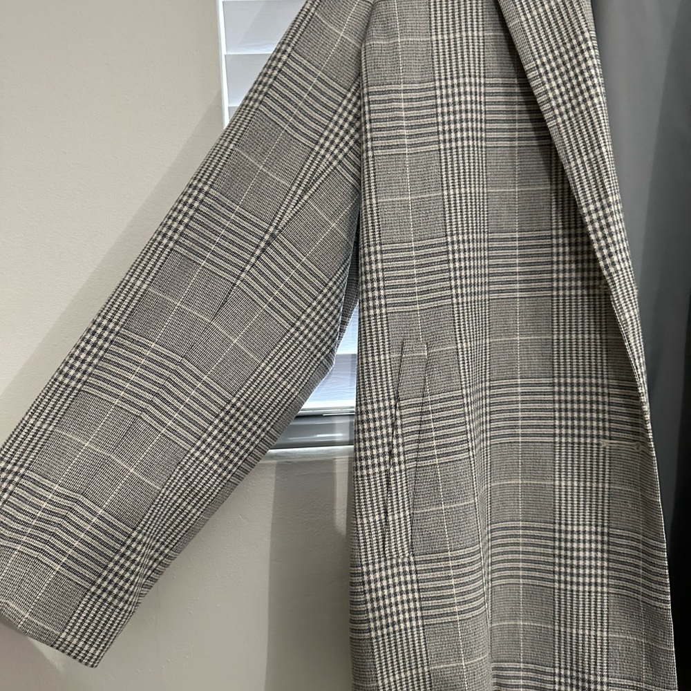 Madewell Blazer with pockets size XL.